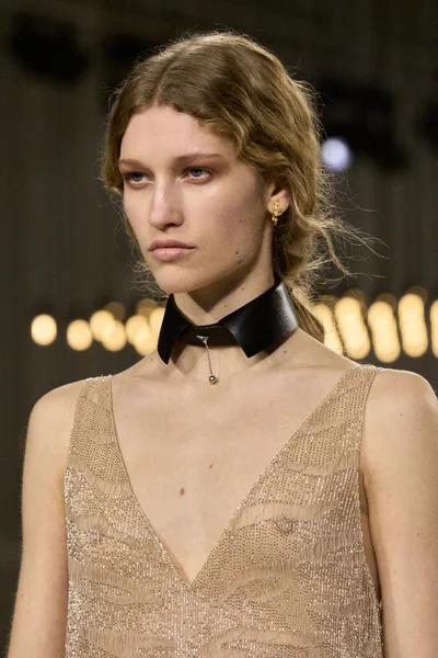 Look 188